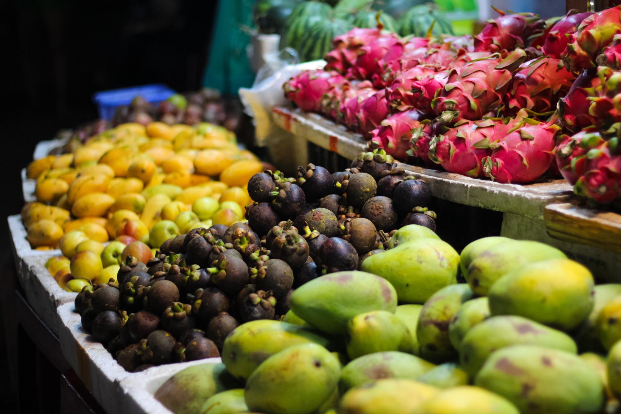Value-added products from by-products generated from fruits and vegetables