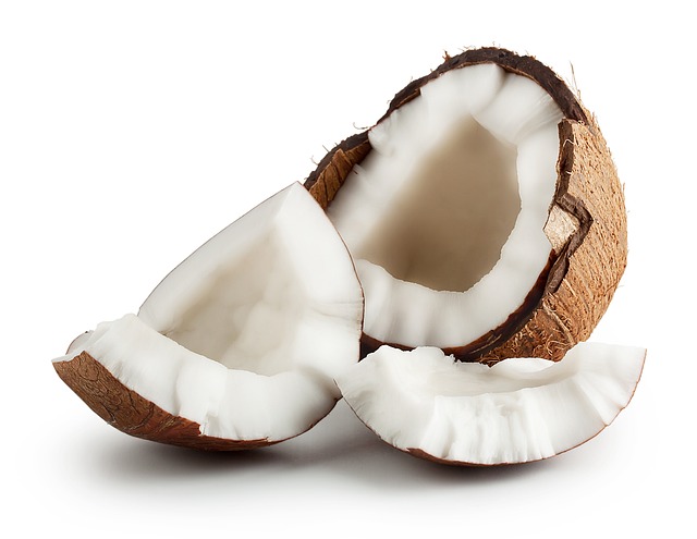 Information, utilisations, bienfaits pour la santé et valeurs nutritionnelles de la noix de coco