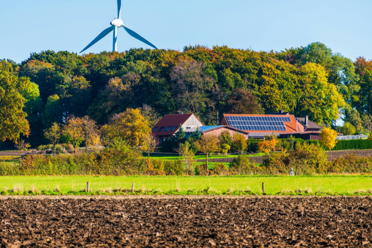 Self-sustainable farming for long-term profit and soil health