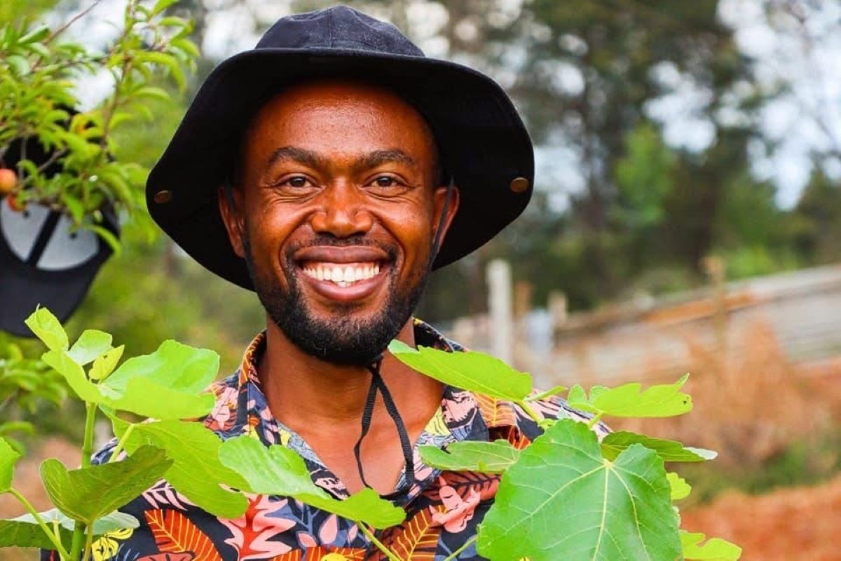 Thiong'o Gachie is a Kenyan farmer, agricultural consultant and regenerative farming trainer Meet the man leading a smallholder regenerative agriculture movement across East Africa