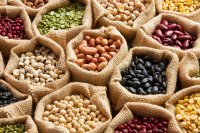 Creating Sustainable Diets with Legumes: Tips for Consumers