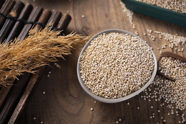 Valori nutrizionali e benefici per la salute della quinoa