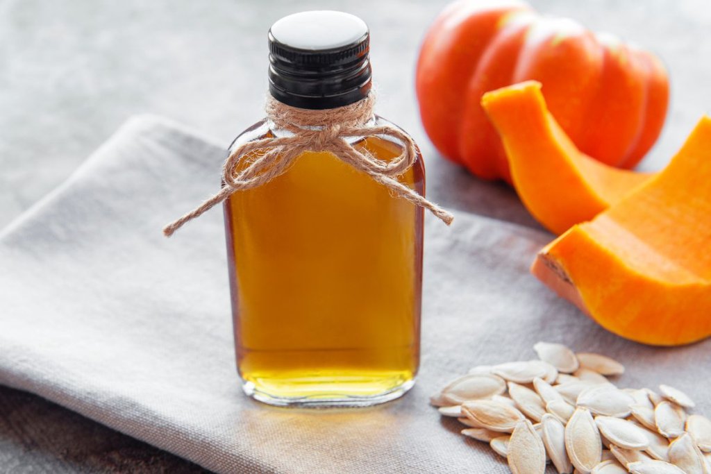 Pumpkin seed oil uses and benefits by Wikifarmer Pumpkin seed oil uses and benefits