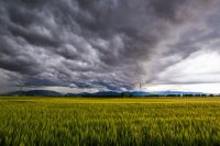 How farmers can forecast rain using clouds and pressure charts