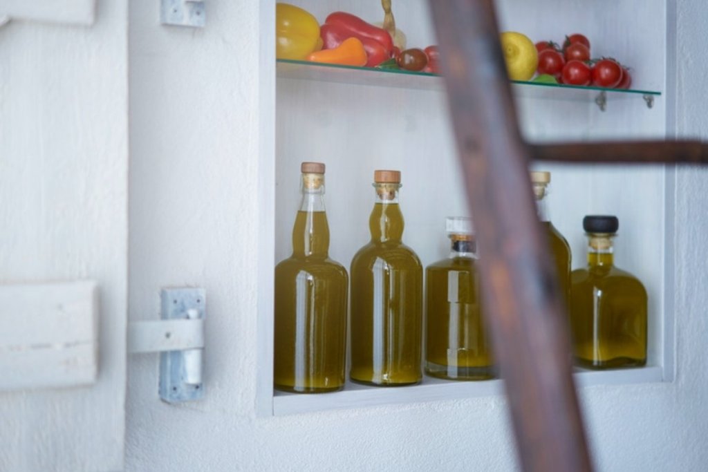 Olive oil shelf prices have fallen less than producer prices in Spain and Italy