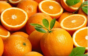 Oranges 1kg (ideal for juice)