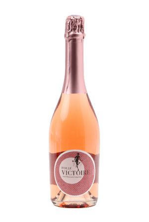 Sparkling French rosé wine cocktail flavored with Folle Victoire Ginger
