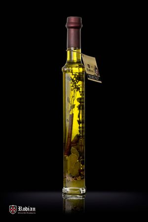Delicatessen Olive oil with herbs & spices - Quattro 200ml
