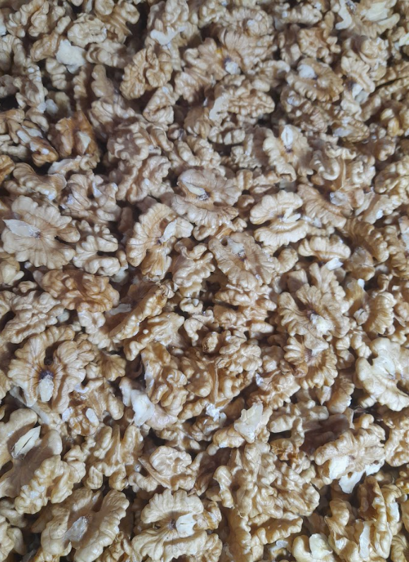 Chandler walnuts kernels - half - 1kg