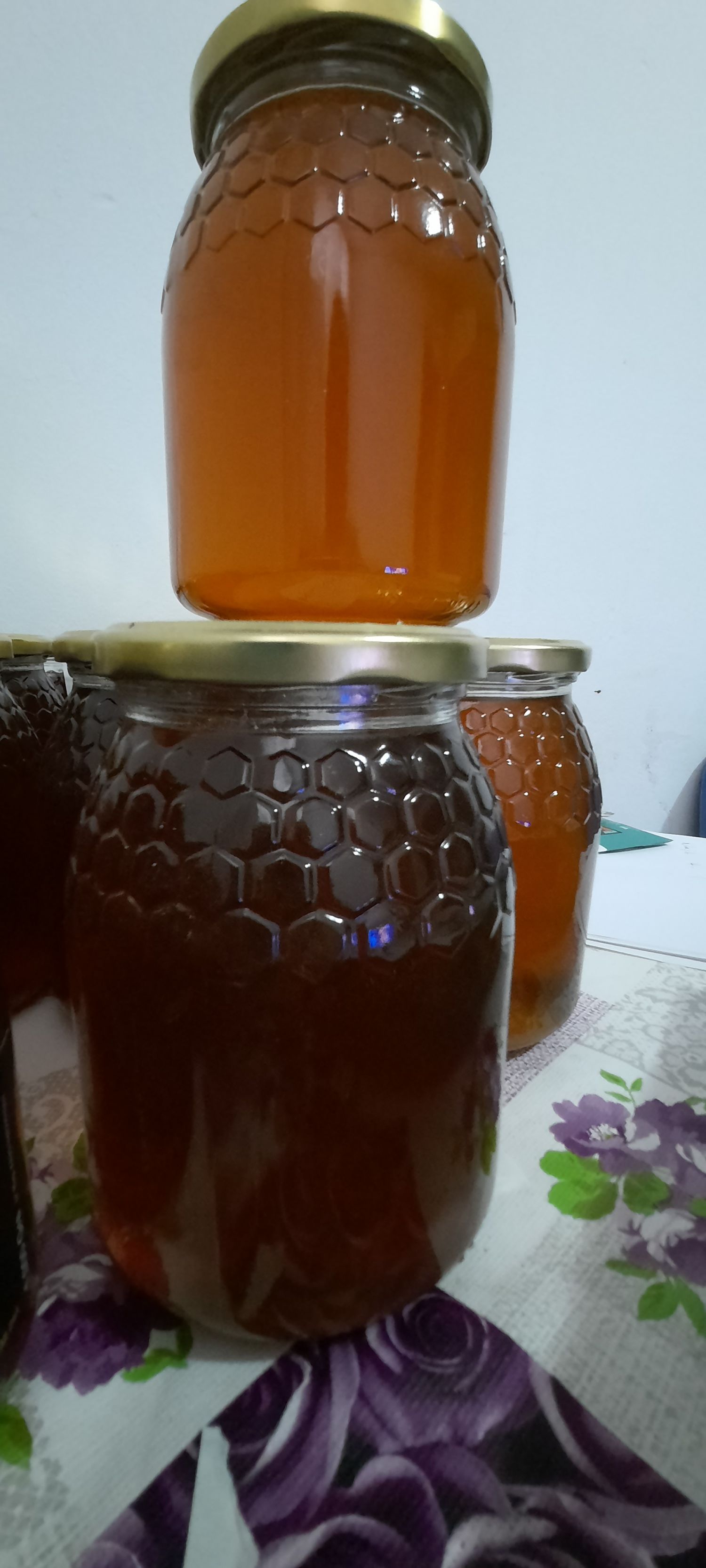Honey from a thousand natural Flowers