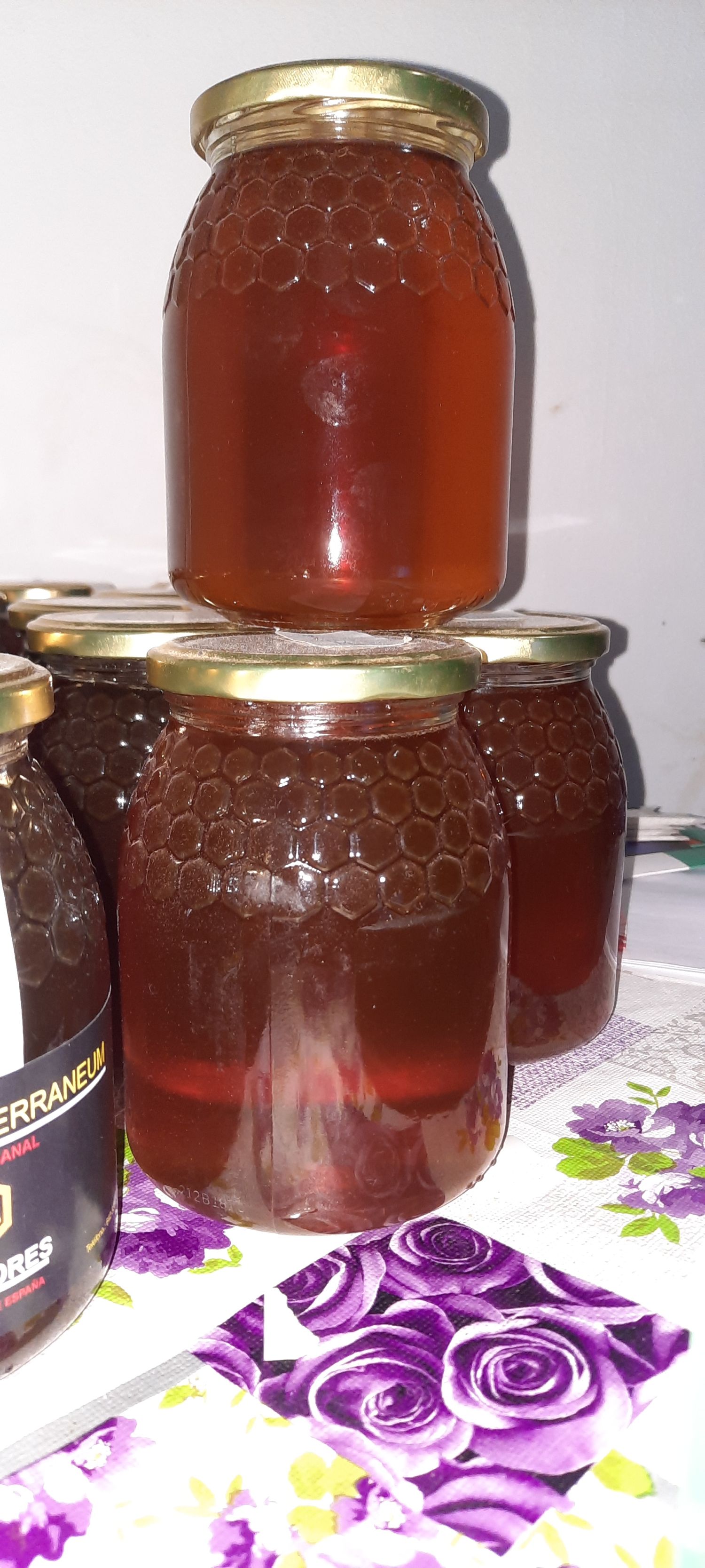 Honey from a thousand natural Flowers