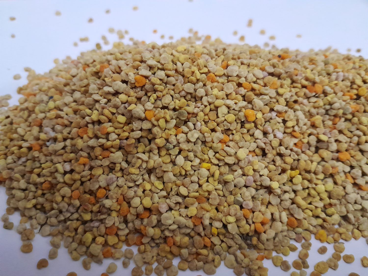 Pollen in a 13 kg container