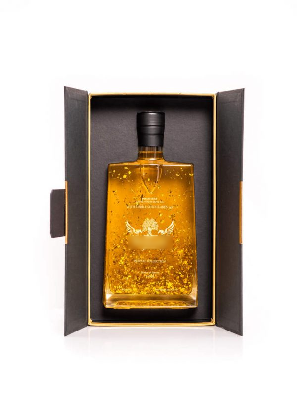 Extra Virgin Οlive Οil Manaki 750 Ml with 24 carat edible gold leaves in Crystal decanter and luxury gift box.