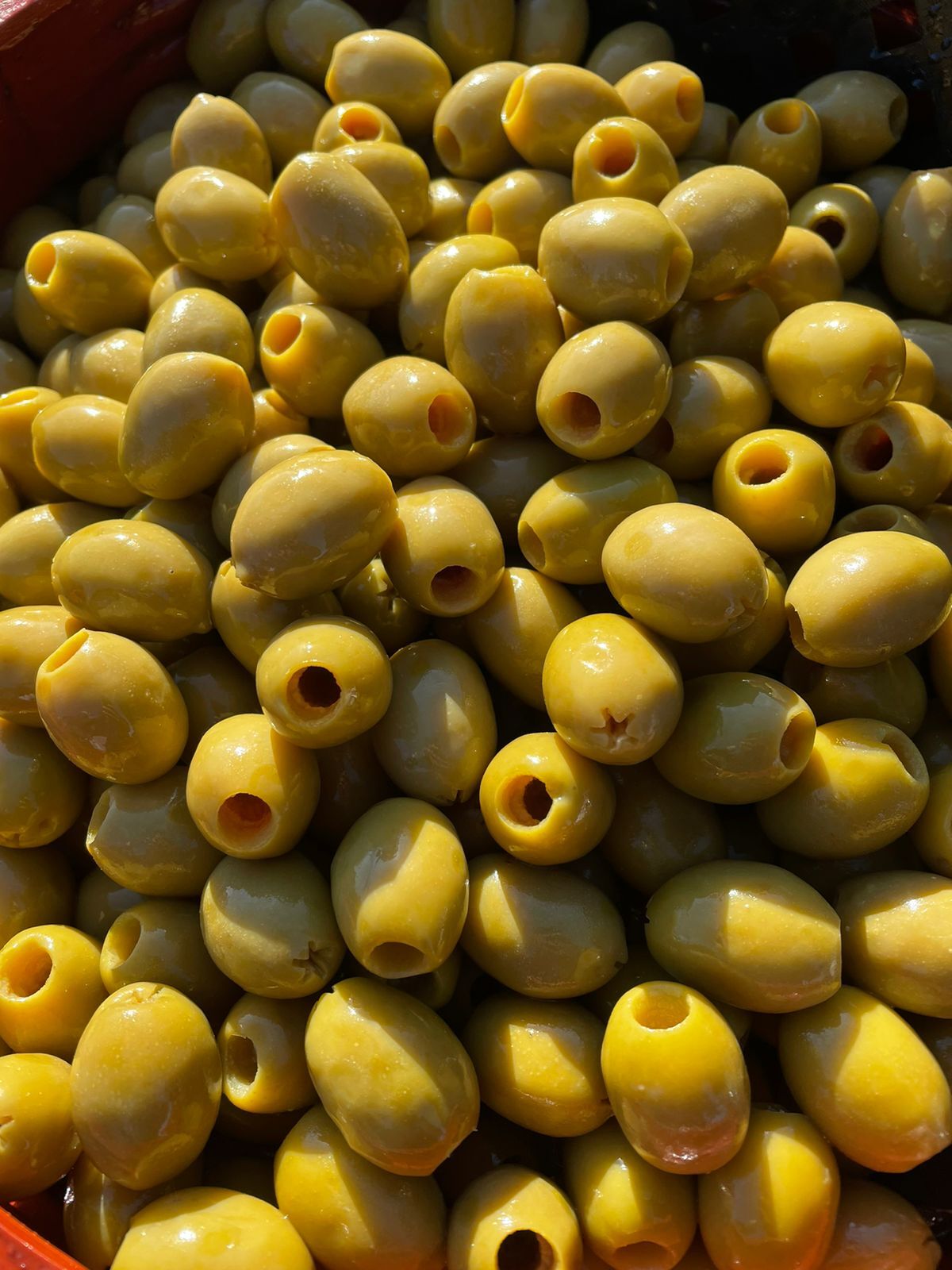 Green Olives - Pitted - Extra Jumbo (161-180) - Keg 10 Kg (drained weight) - Price/ Kg