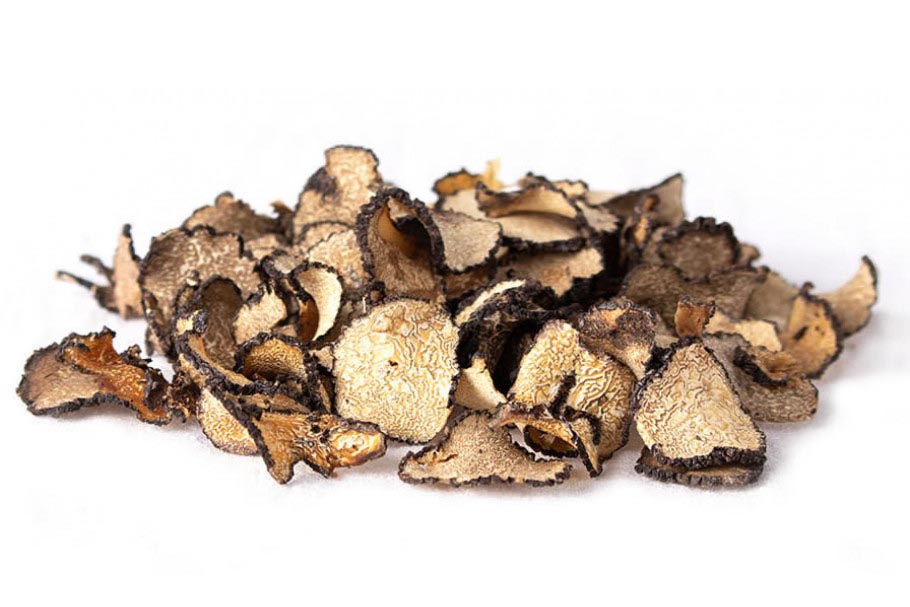 Dried black summer truffle slices
