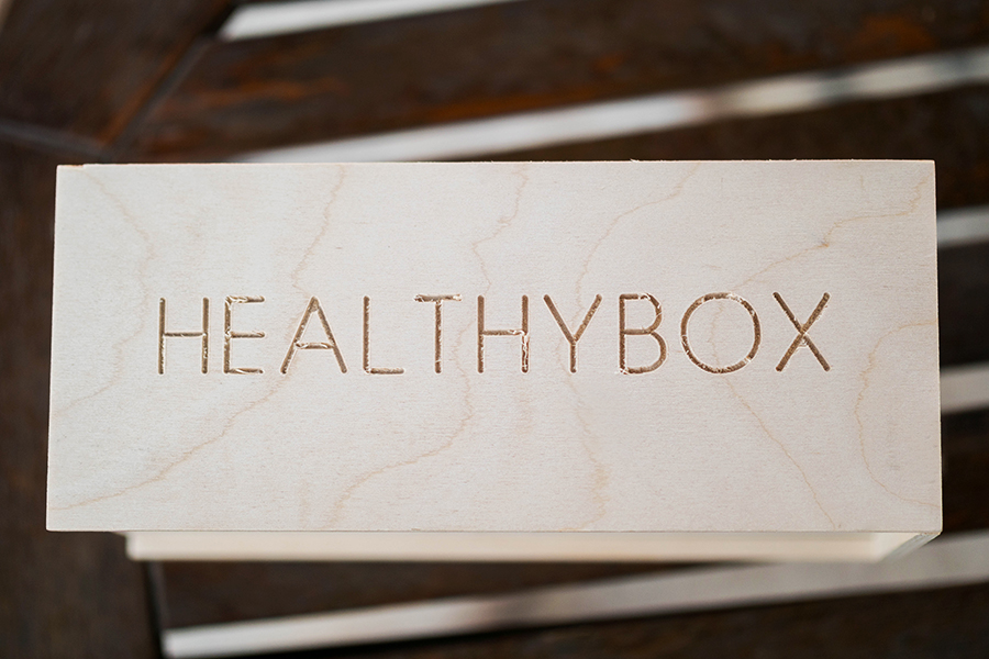 Healthy box three honey 280gr (pine, flowers, thyme) and with the Christmas label Gift Wrap.