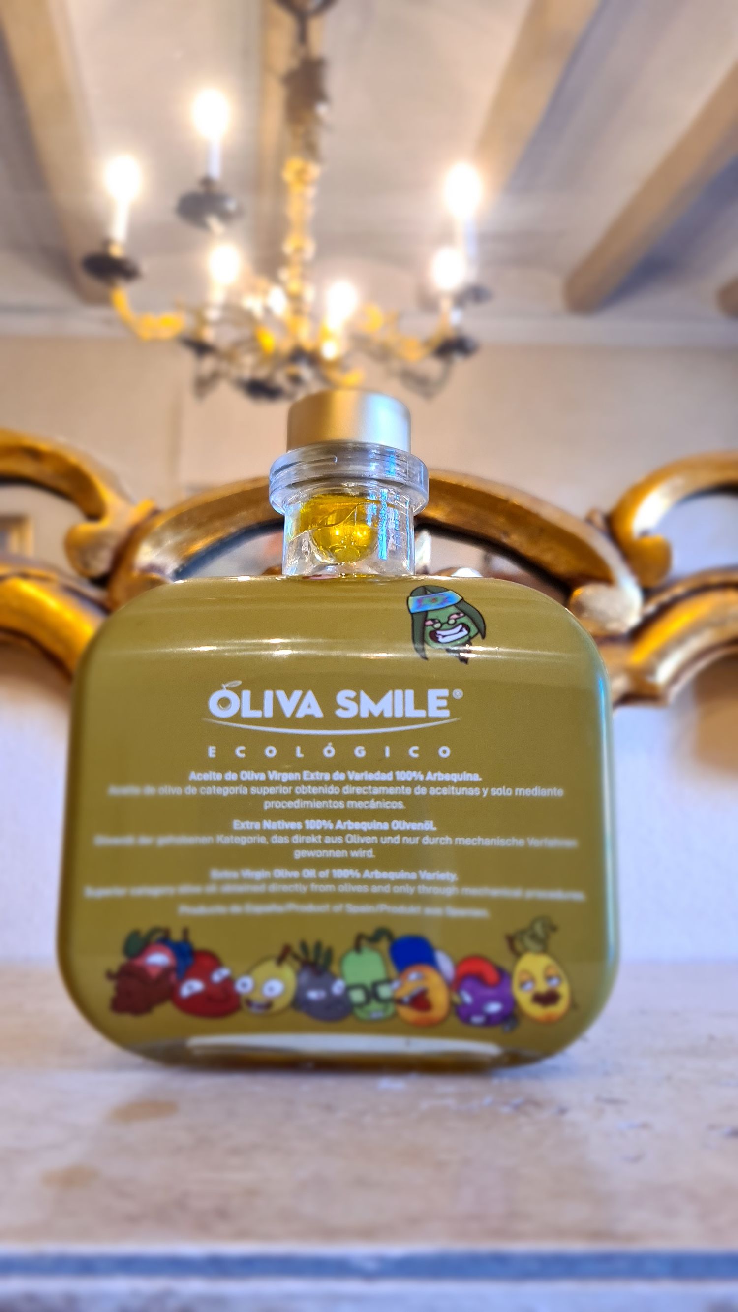 Unfiltered and organic Extra Virgin Olive Oil 100% Arbequina 500ml glass bottle