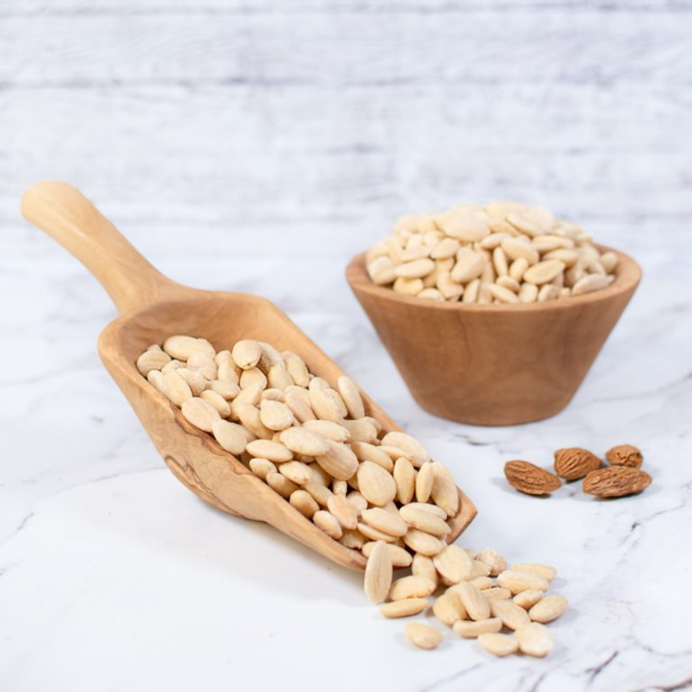 Raw White Almond 1 kg