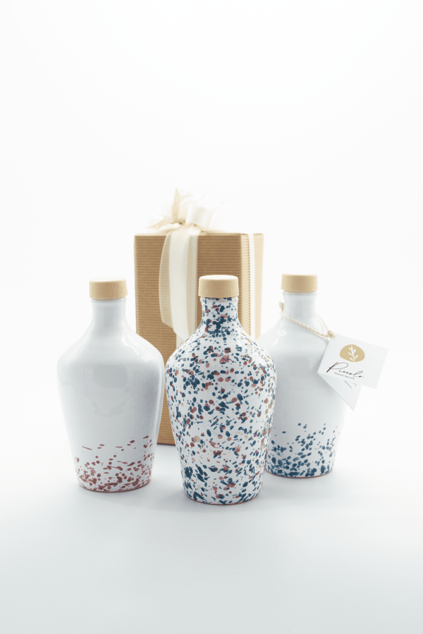 Extra Virgin Olive Oil 250Ml - in White / Red Orcio Vase