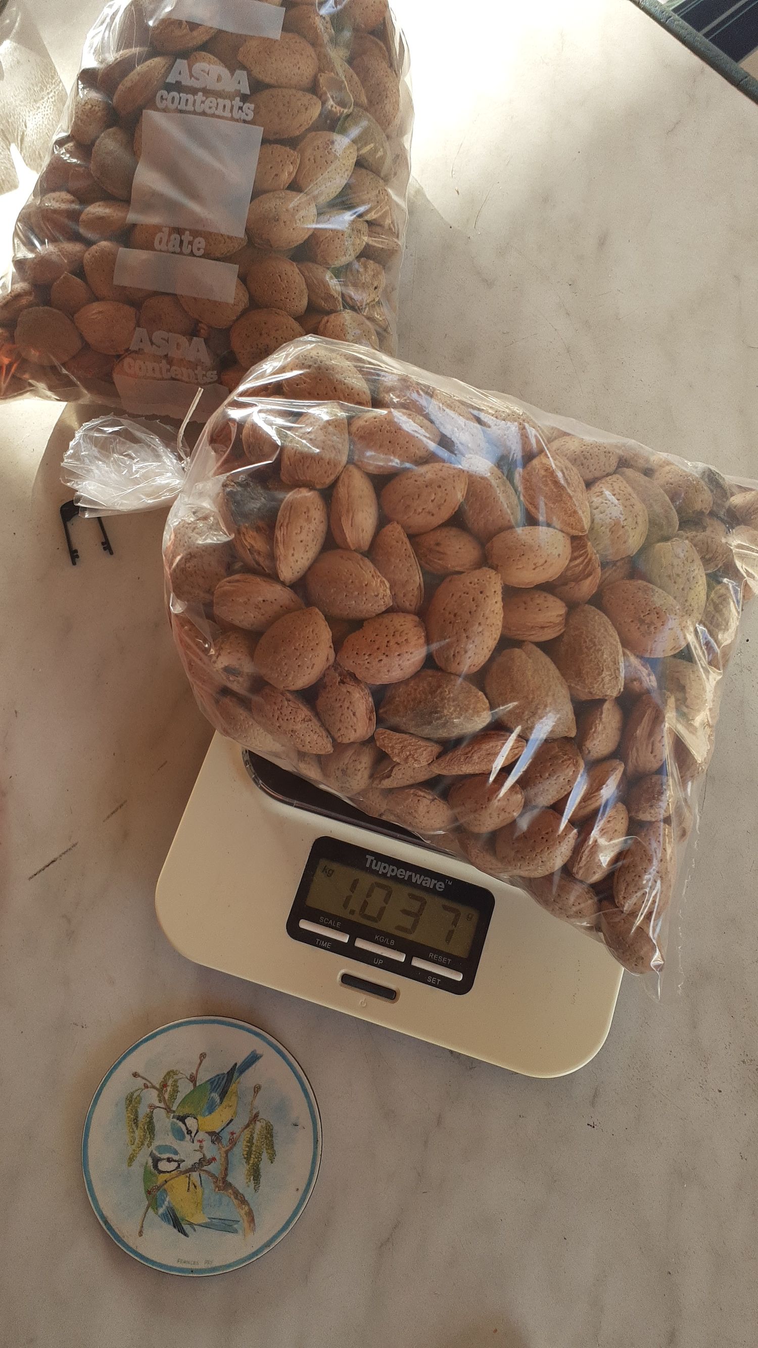 Almonds in shell 10kg