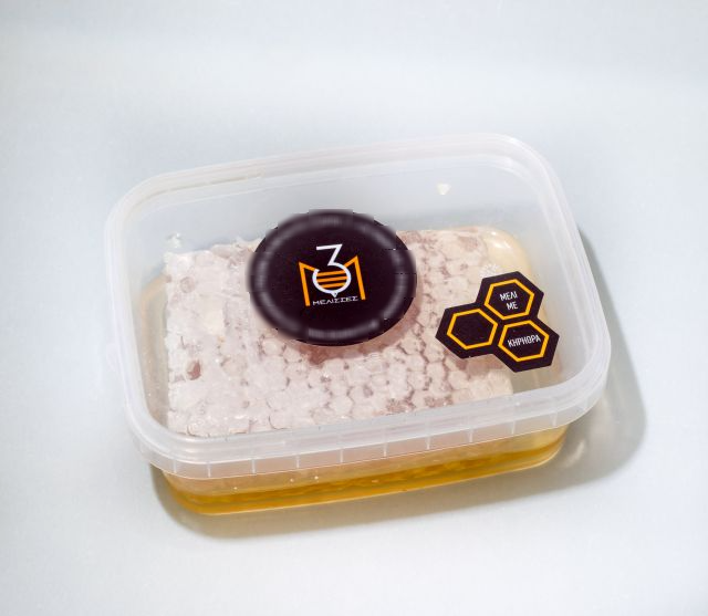 HONEYCOMB WITH ORGANIC THYME HONEY 150GR