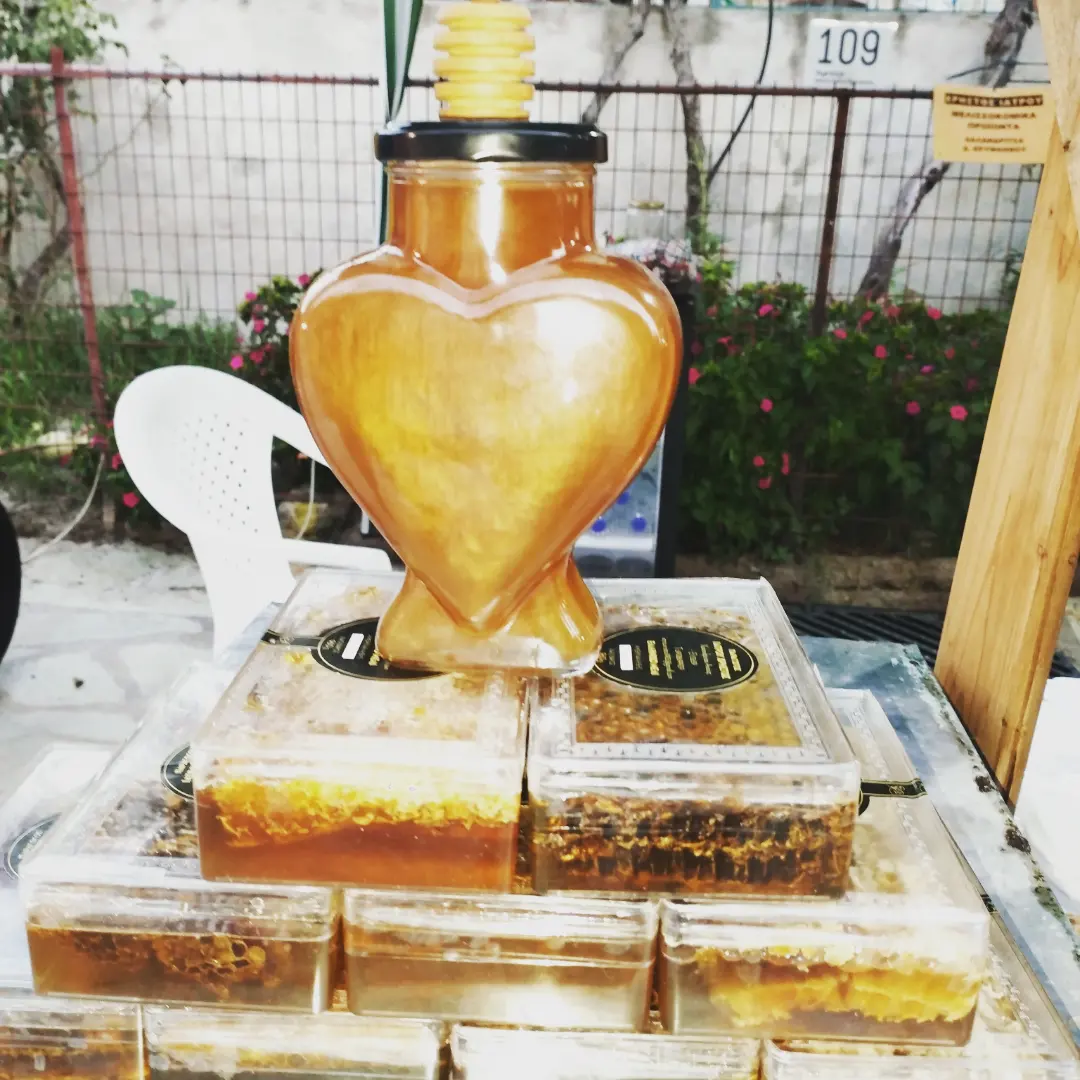 1 kg of Honey honey