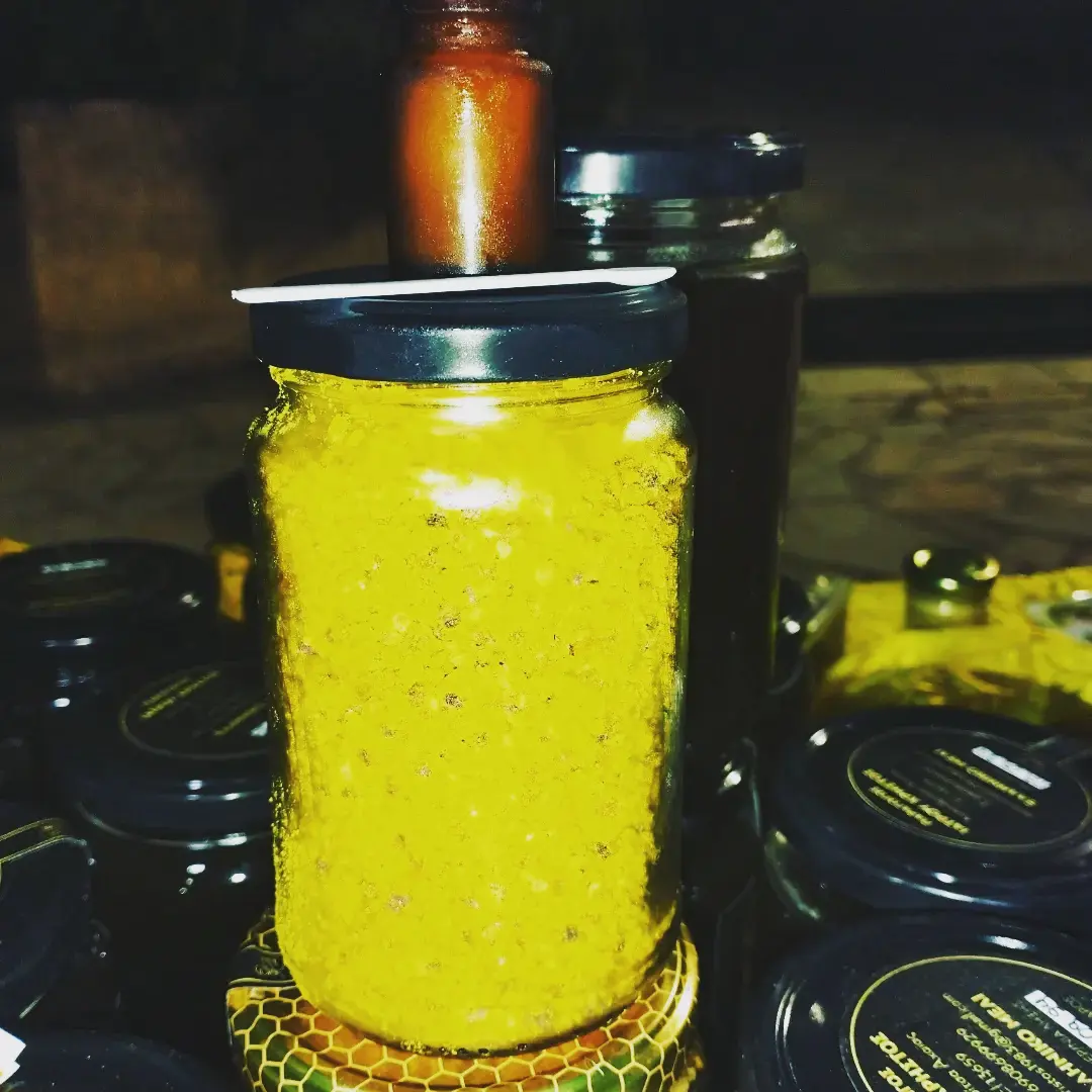 1 jar of pollen 450 grams