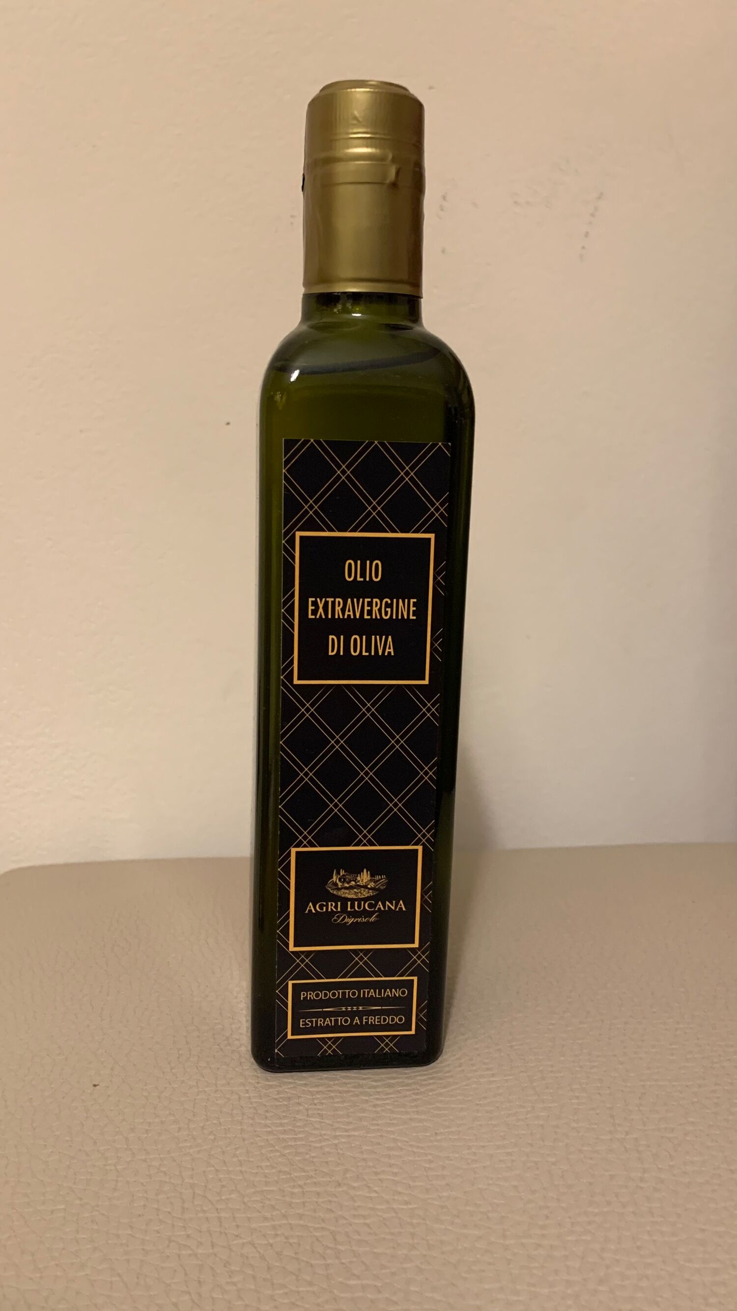 Extra virgin Olive Oil in 500ml bottle