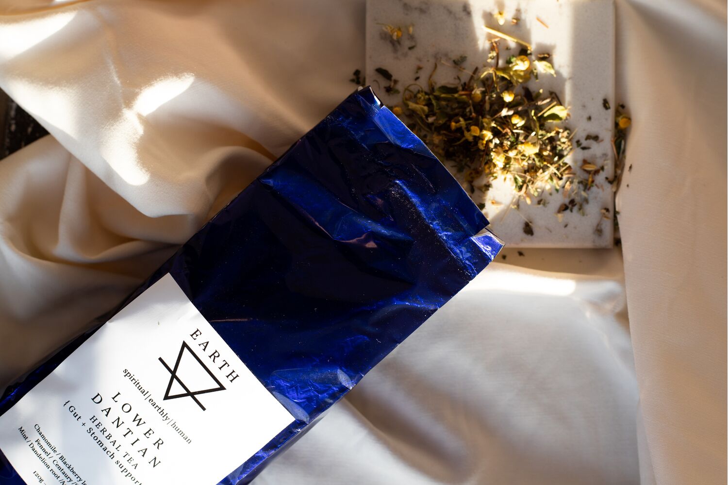Εarth Lower Dantian Herbal Tea / Gut + Stomach support 120g
