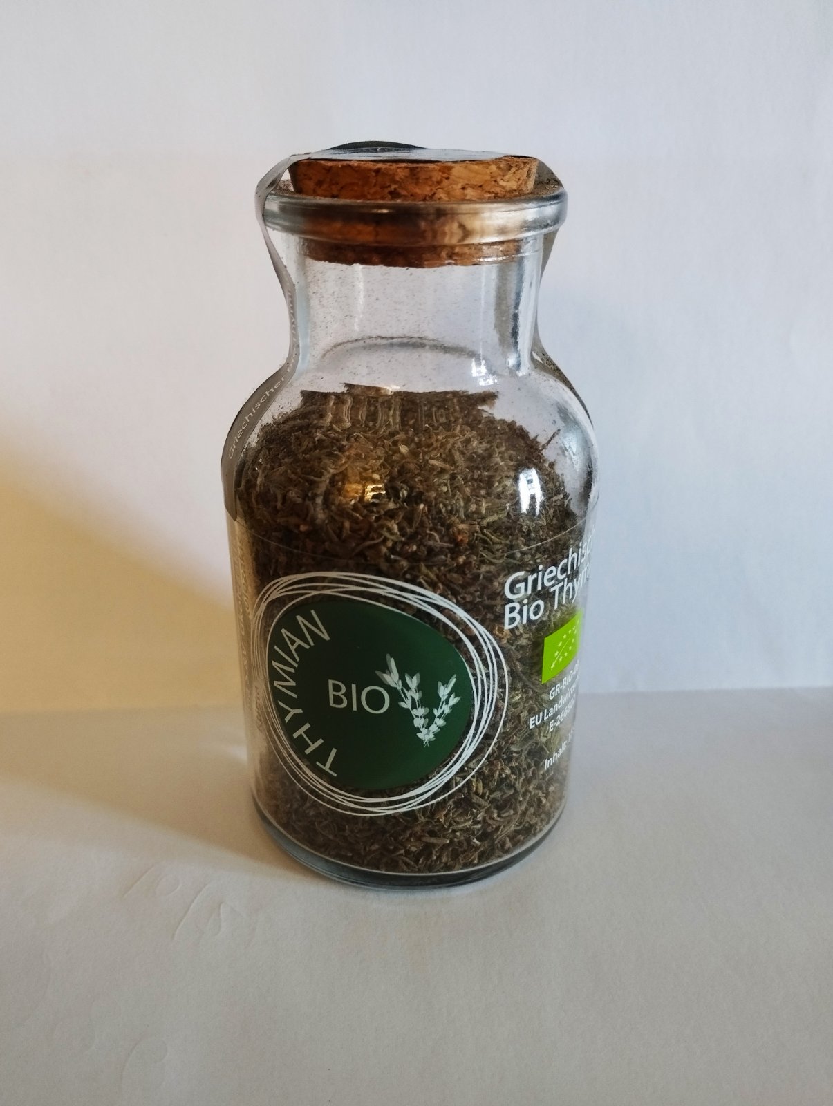 Organic Thyme glass jar of 15grams SEALED WITH CORK