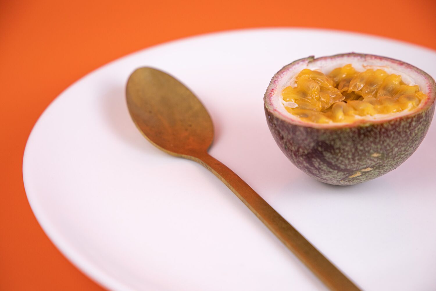 Passion Fruit - 1.5 Kg box loose