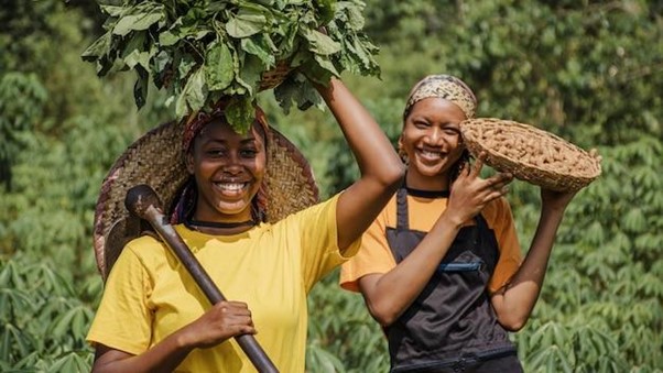 The Role of Women in Promoting Positive Food Practices in Africa